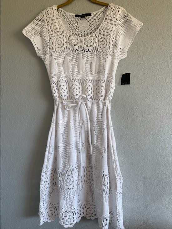 Fever Dresses & Skirts - Fever White Crochet Floral Knit Mini Dress NWT Boho Festival Summer Beach Cover